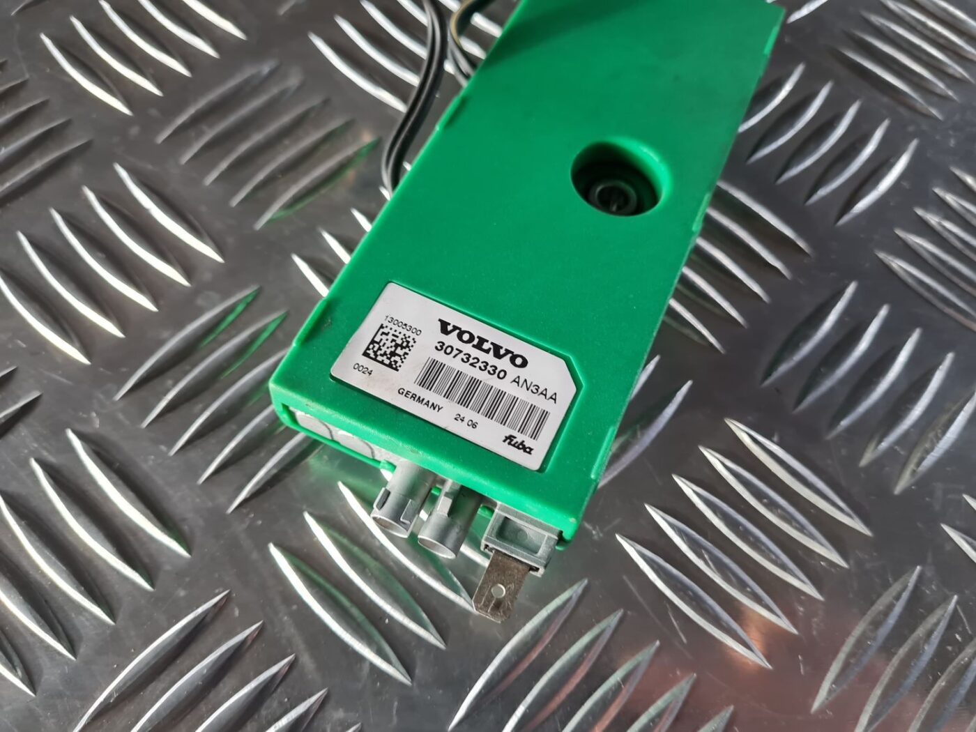 Antenas pastiprinātāja bloks priekš VOLVO S80 2007 Black