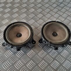 Durvju skaļrunis, apakšā priekš VOLVO S80 2007 Black