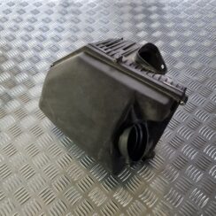 Gaisa filtra korpuss priekš VOLVO S80 2007 Black