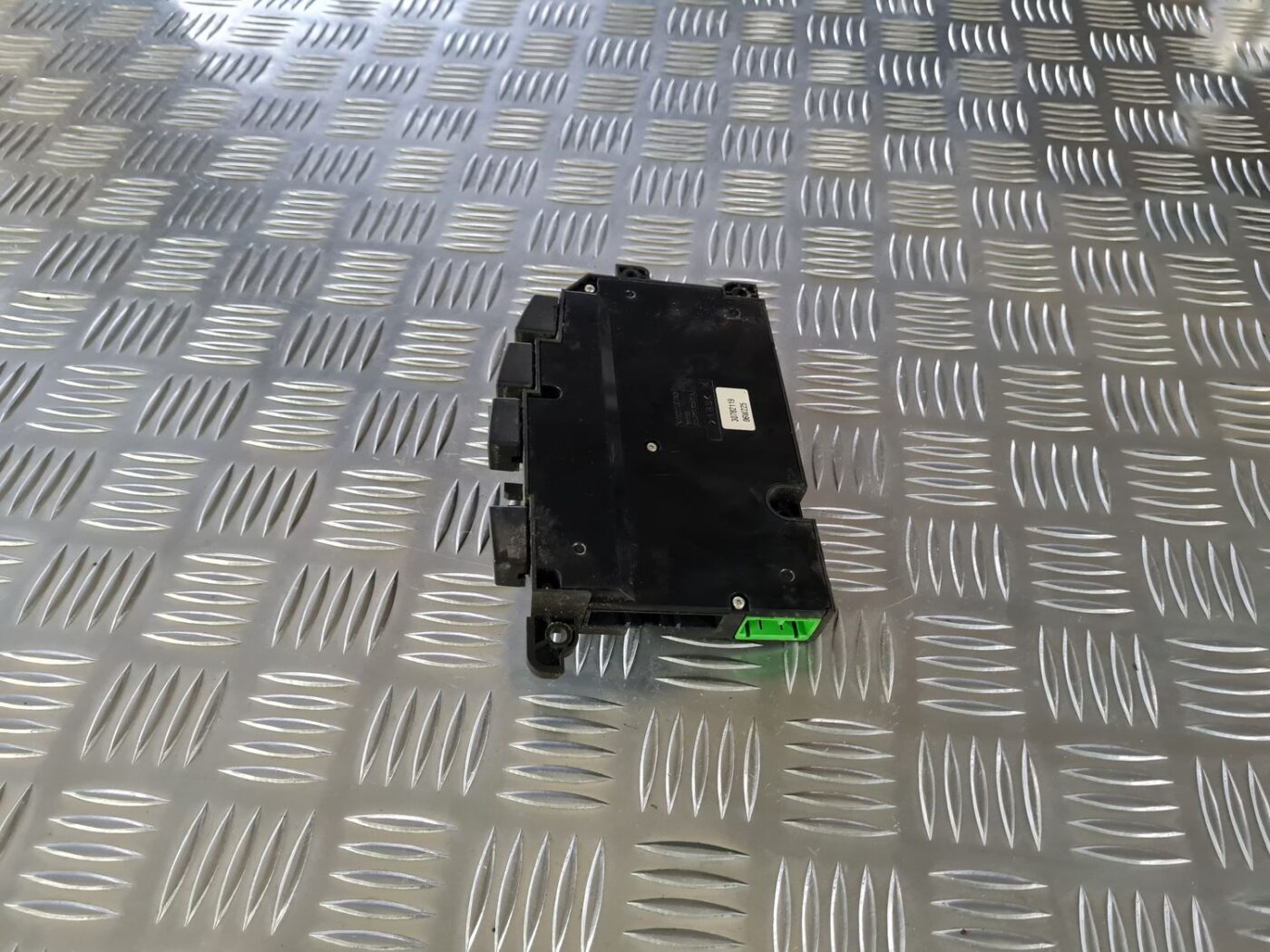 Sēdekļa regulēšanas poga priekš VOLVO S80 2007 Black