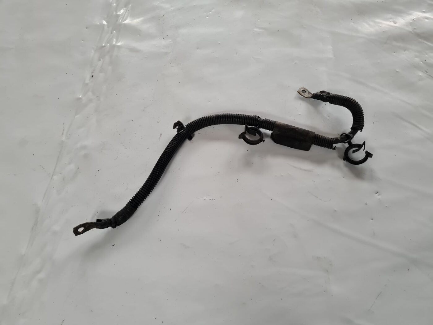 Negatīvais elektrovads priekš VOLVO S80 2007 Black 3 Negatīvais elektrovads priekš VOLVO S80 2007 Black