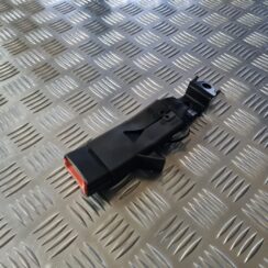 Aizmugurējā drošības jostas sprādze priekš TOYOTA AVENSIS 2010