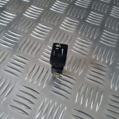 Sēdekļa apsildes ieslēgšanas poga priekš TOYOTA AVENSIS 2010