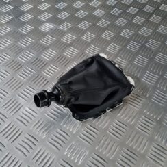 Pārnesumu pārslēgšanas kloķa auduma pārvalks priekš TOYOTA AVENSIS 2010