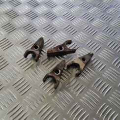 Degvielas smidzinātāja sprauslas turētājs priekš TOYOTA AVENSIS 2010