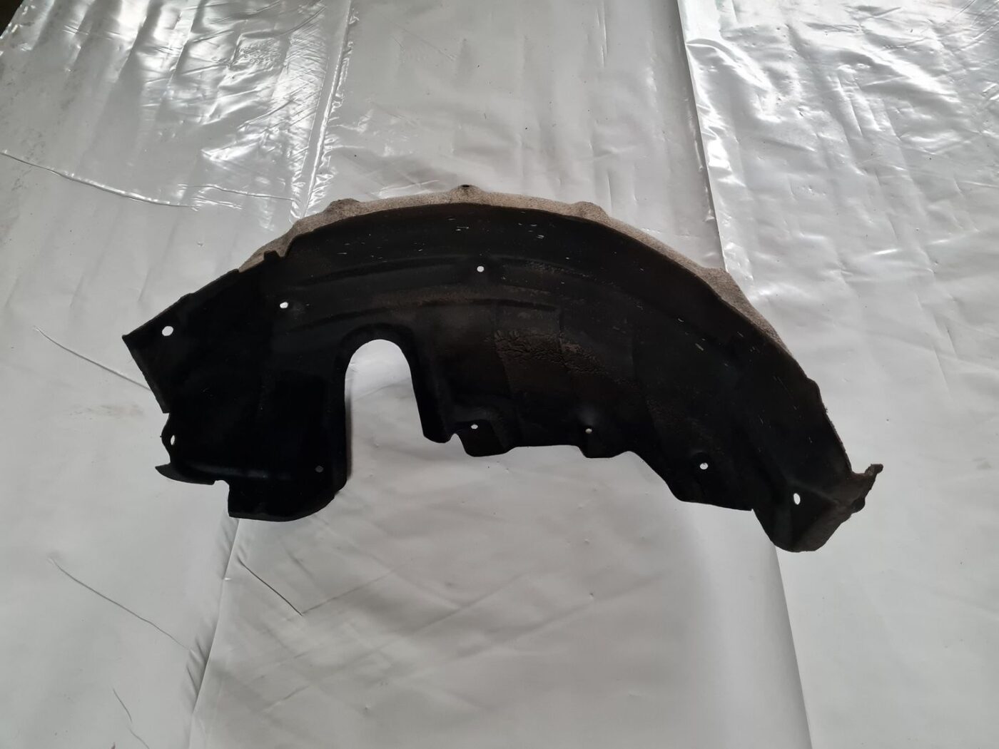 Aizmugurējais labais paspārns priekš TOYOTA AVENSIS 2010 1 Aizmugurējais labais paspārns priekš TOYOTA AVENSIS 2010