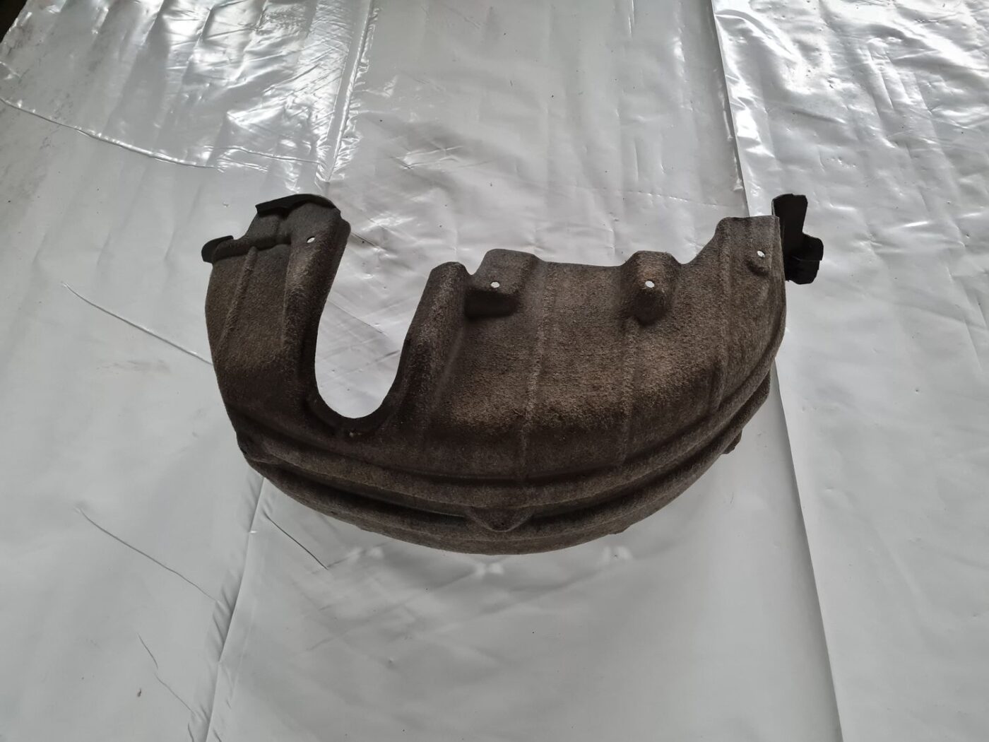 Aizmugurējais labais paspārns priekš TOYOTA AVENSIS 2010 2 Aizmugurējais labais paspārns priekš TOYOTA AVENSIS 2010