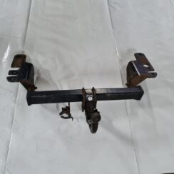 Sakabes ierīce (farkops) priekš TOYOTA AVENSIS 2010