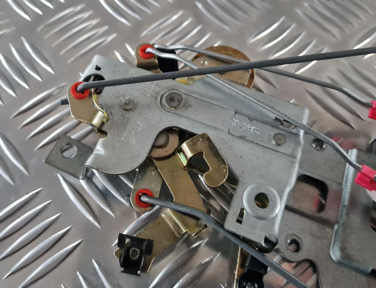 Bīdāmo durvju mehānisms priekš CITROEN C8 2005