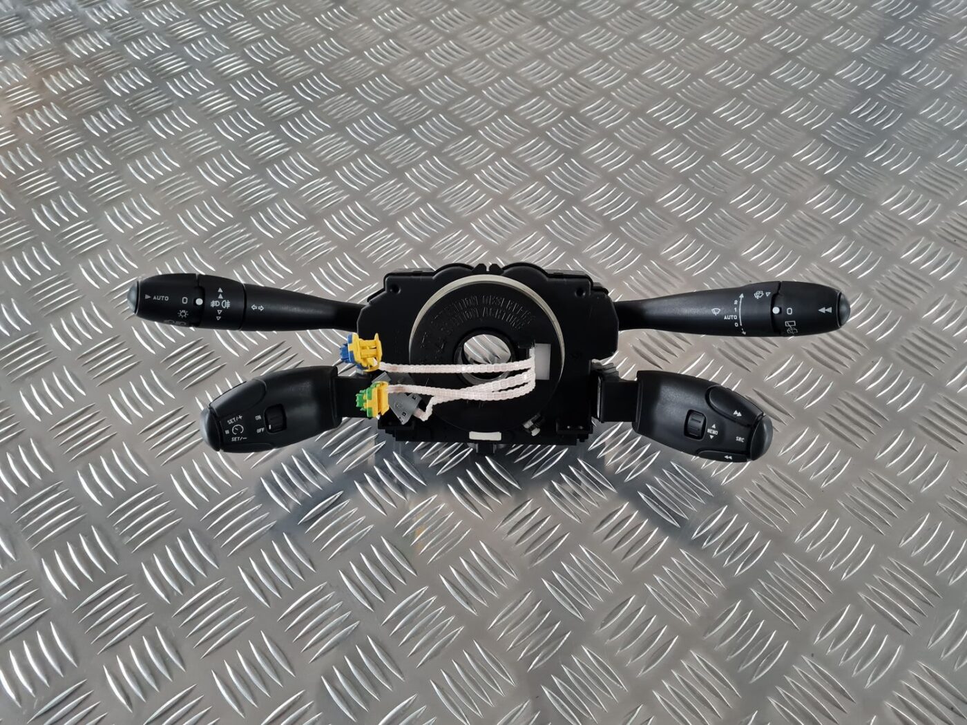 Stūres statnes slēdzis priekš CITROEN C8 2005 1 Stūres statnes slēdzis priekš CITROEN C8 2005