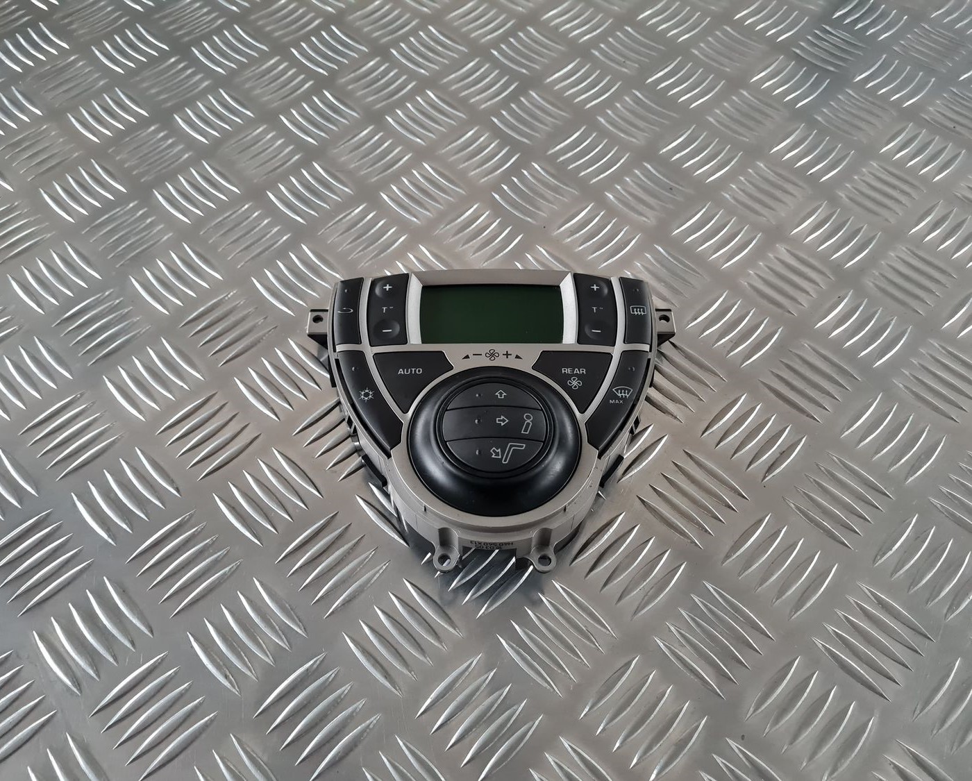 Klimata kontroles bloks priekš CITROEN C8 2005 1 Klimata kontroles bloks priekš CITROEN C8 2005