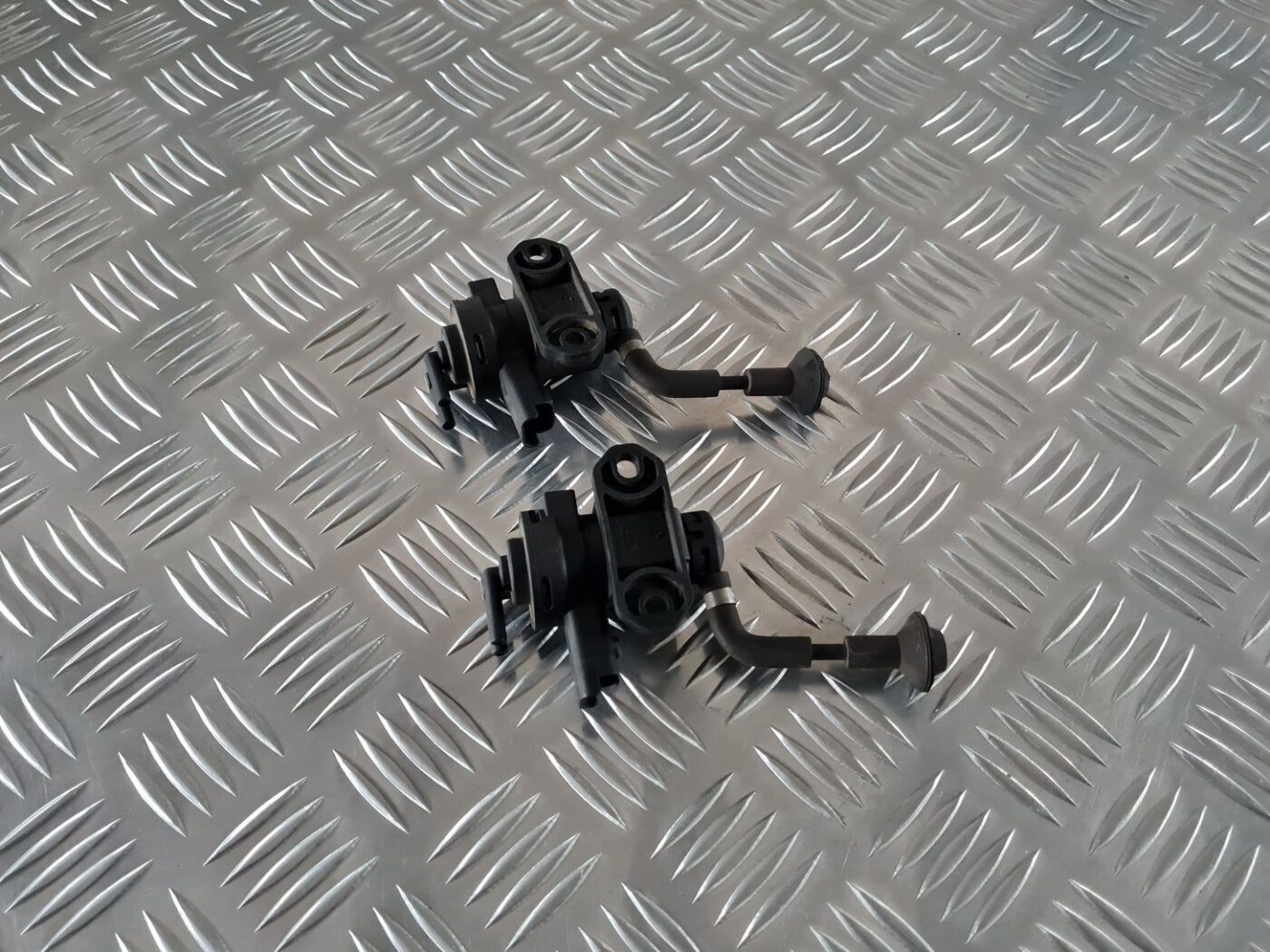 Solenoīda vakuuma vārsts priekš CITROEN C8 2005 3 Solenoīda vakuuma vārsts priekš CITROEN C8 2005