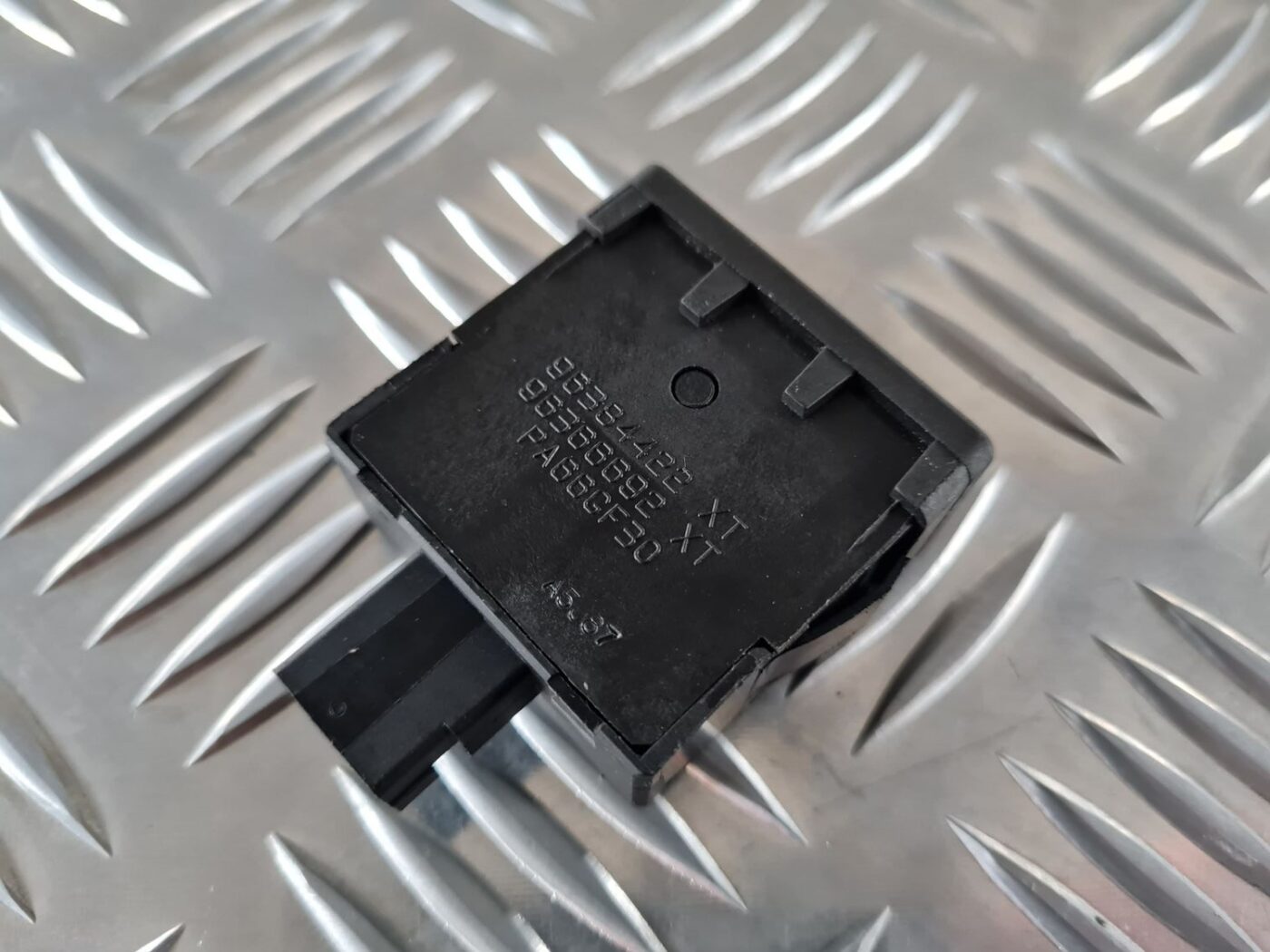 Lukturu augstuma regulēšanas poga priekš CITROEN C8 2005 3 Lukturu augstuma regulēšanas poga priekš CITROEN C8 2005