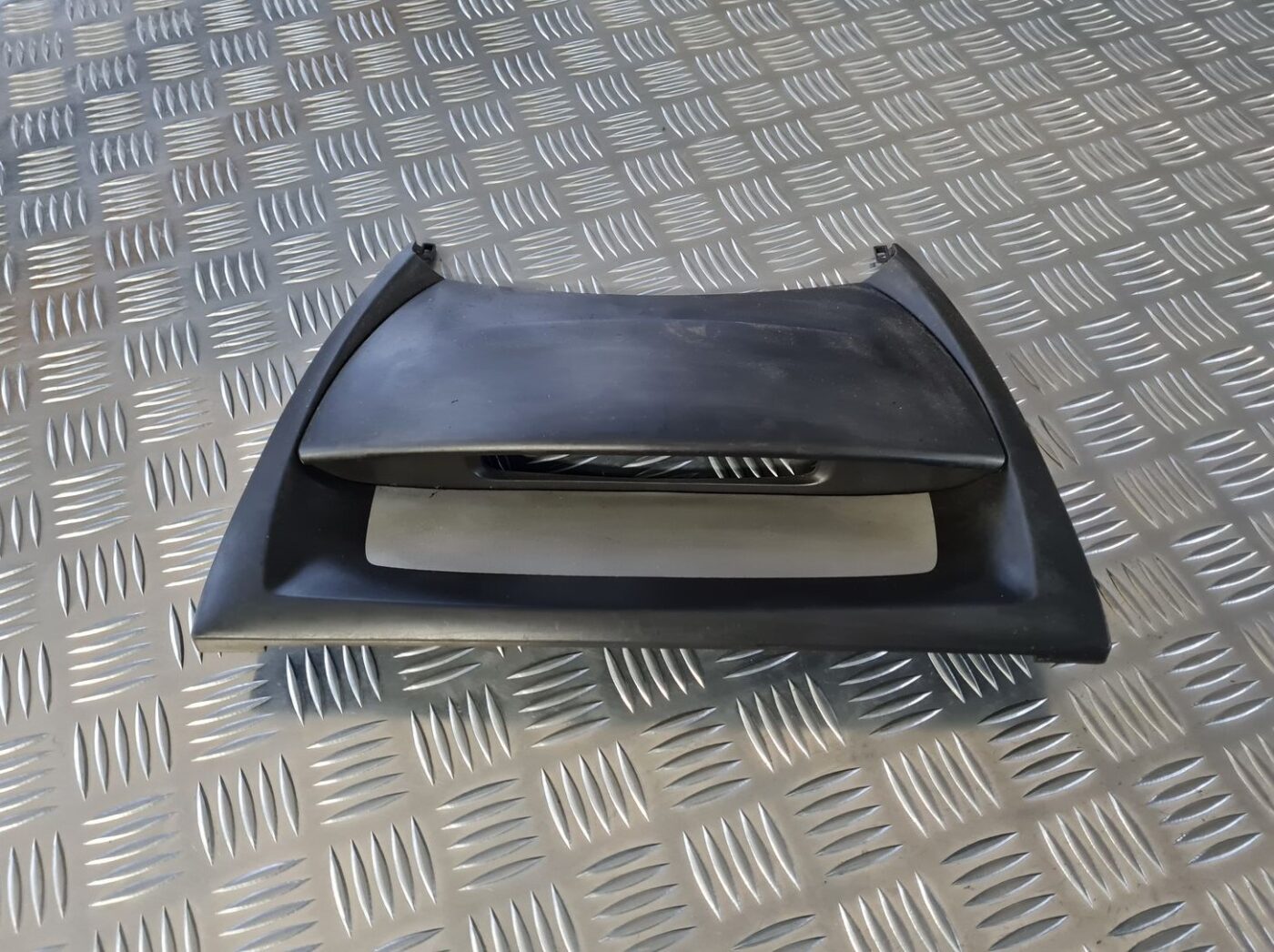 Displeja apdare (uz paneļa) priekš CITROEN C8 2005 1 Displeja apdare (uz paneļa) priekš CITROEN C8 2005