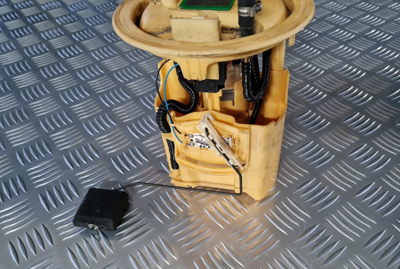 Degvielas tvertnes sūknis priekš CITROEN C8 2005 5 Degvielas tvertnes sūknis priekš CITROEN C8 2005