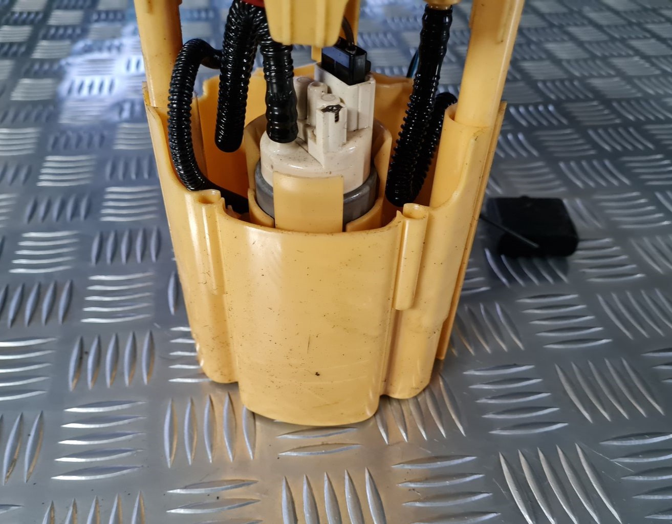 Degvielas tvertnes sūknis priekš CITROEN C8 2005 3 Degvielas tvertnes sūknis priekš CITROEN C8 2005