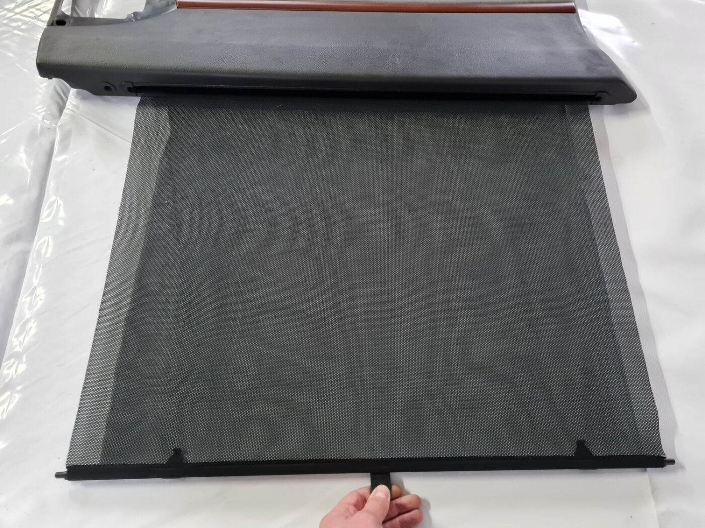 Aizmugurējo kreiso durvju apdare priekš CITROEN C8 2005