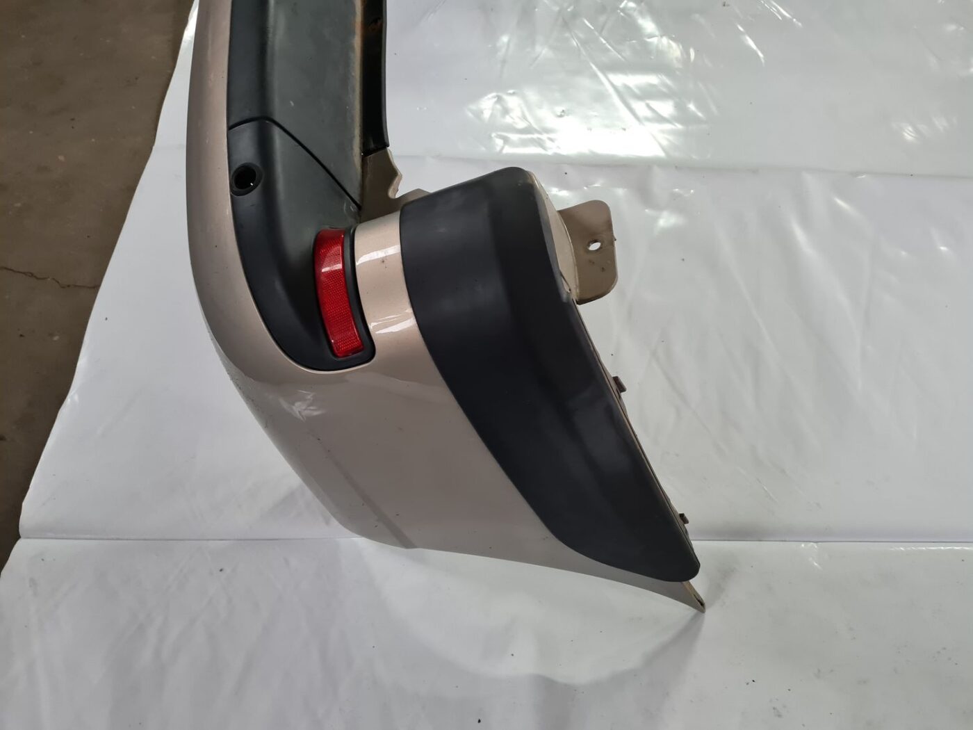 Aizmugures buferis priekš CITROEN C8 2005