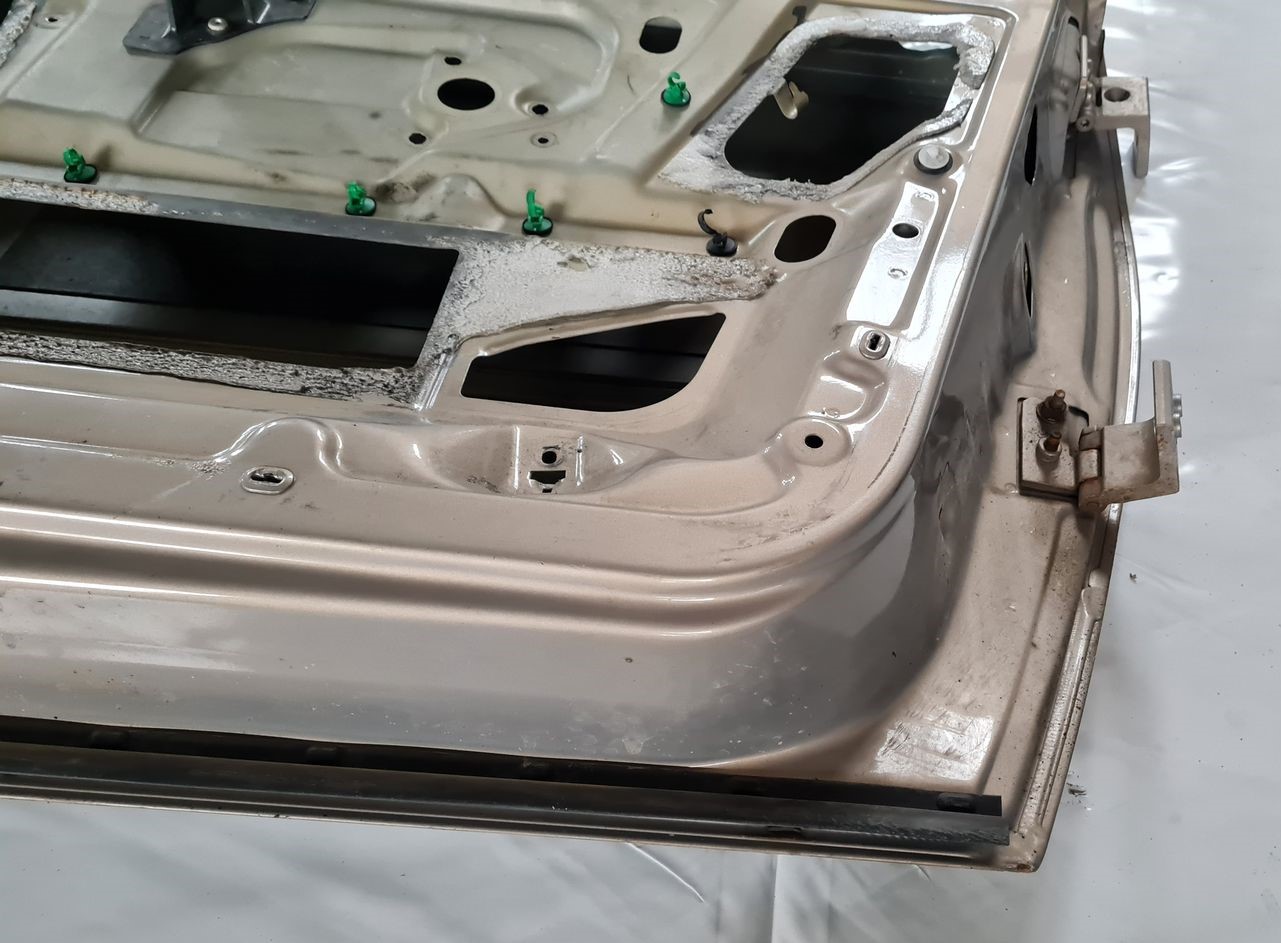 Priekšējās kreisās durvis priekš CITROEN C8 2005 3 Priekšējās kreisās durvis priekš CITROEN C8 2005