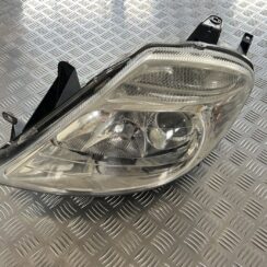 Priekšējais kreisais lukturis priekš CITROEN C8 2005