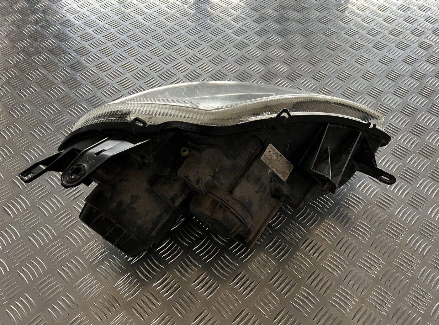 Priekšējais kreisais lukturis priekš CITROEN C8 2005 5 Priekšējais kreisais lukturis priekš CITROEN C8 2005