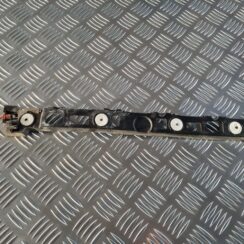 Aizmugurēja bufera kronšteins priekš OPEL INSIGNIA 2016