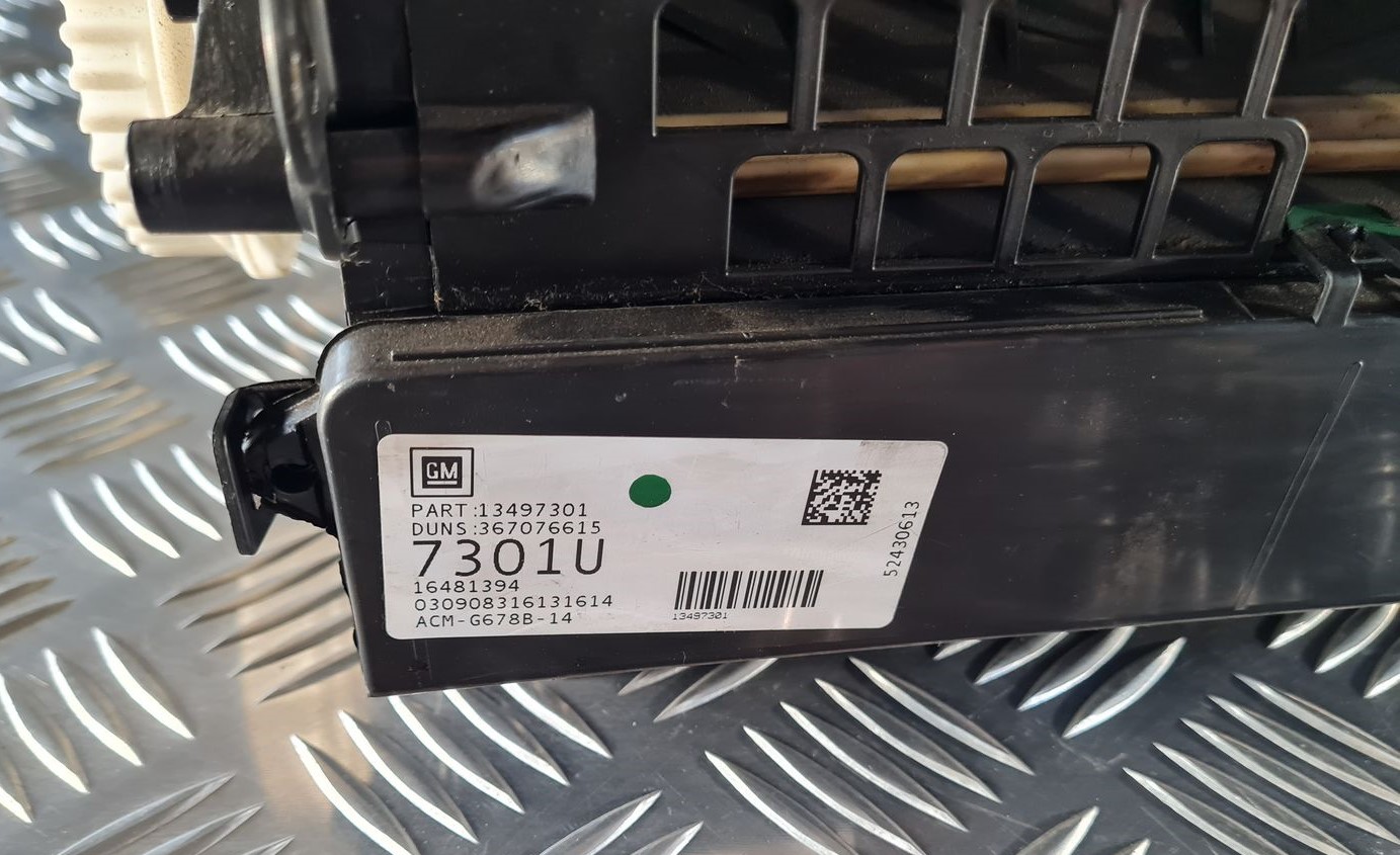 Salona gaisa filtra korpuss priekš OPEL INSIGNIA 2016