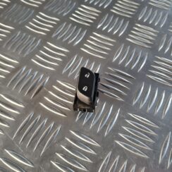 Atvēršanas/aizvēršanas poga priekš OPEL INSIGNIA 2016