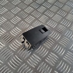 Stikla pacelšanas poga priekš OPEL INSIGNIA 2016