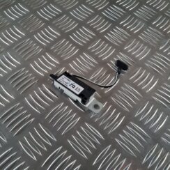 Antenas pastiprinātāja bloks priekš OPEL INSIGNIA 2016