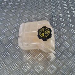 Dzesēšanas šķidruma tvertne priekš OPEL INSIGNIA 2016