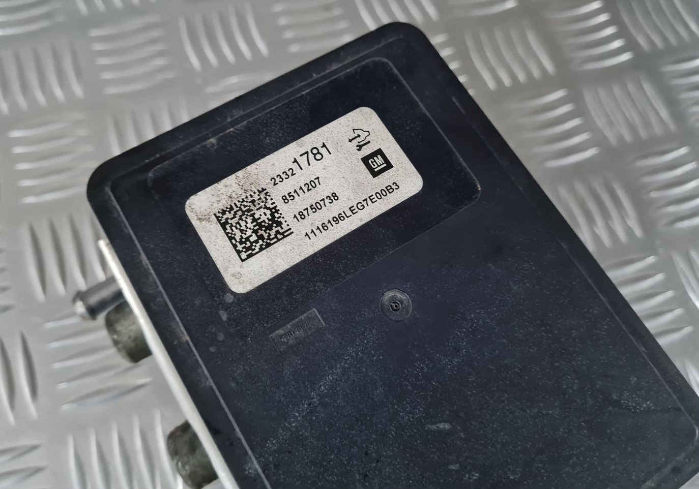 ABS bloks priekš OPEL INSIGNIA 2016 6 ABS bloks priekš OPEL INSIGNIA 2016