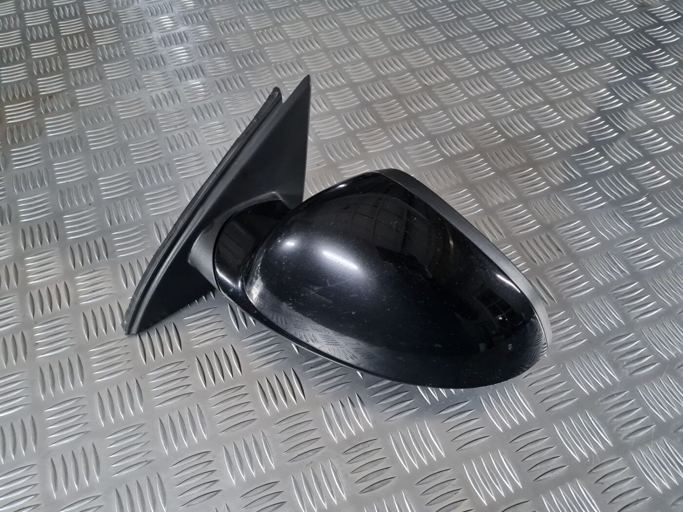 Ārējais spogulis, pa kreisi priekš OPEL INSIGNIA 2016 1 Ārējais spogulis, pa kreisi priekš OPEL INSIGNIA 2016