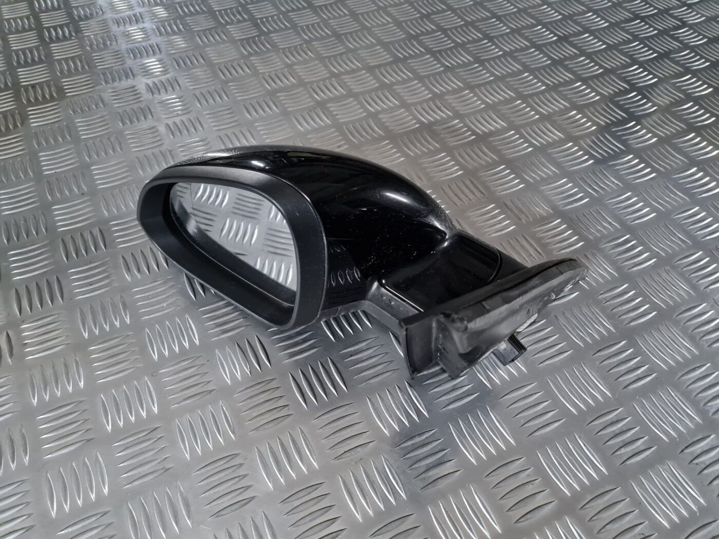 Ārējais spogulis, pa kreisi priekš OPEL INSIGNIA 2016 2 Ārējais spogulis, pa kreisi priekš OPEL INSIGNIA 2016