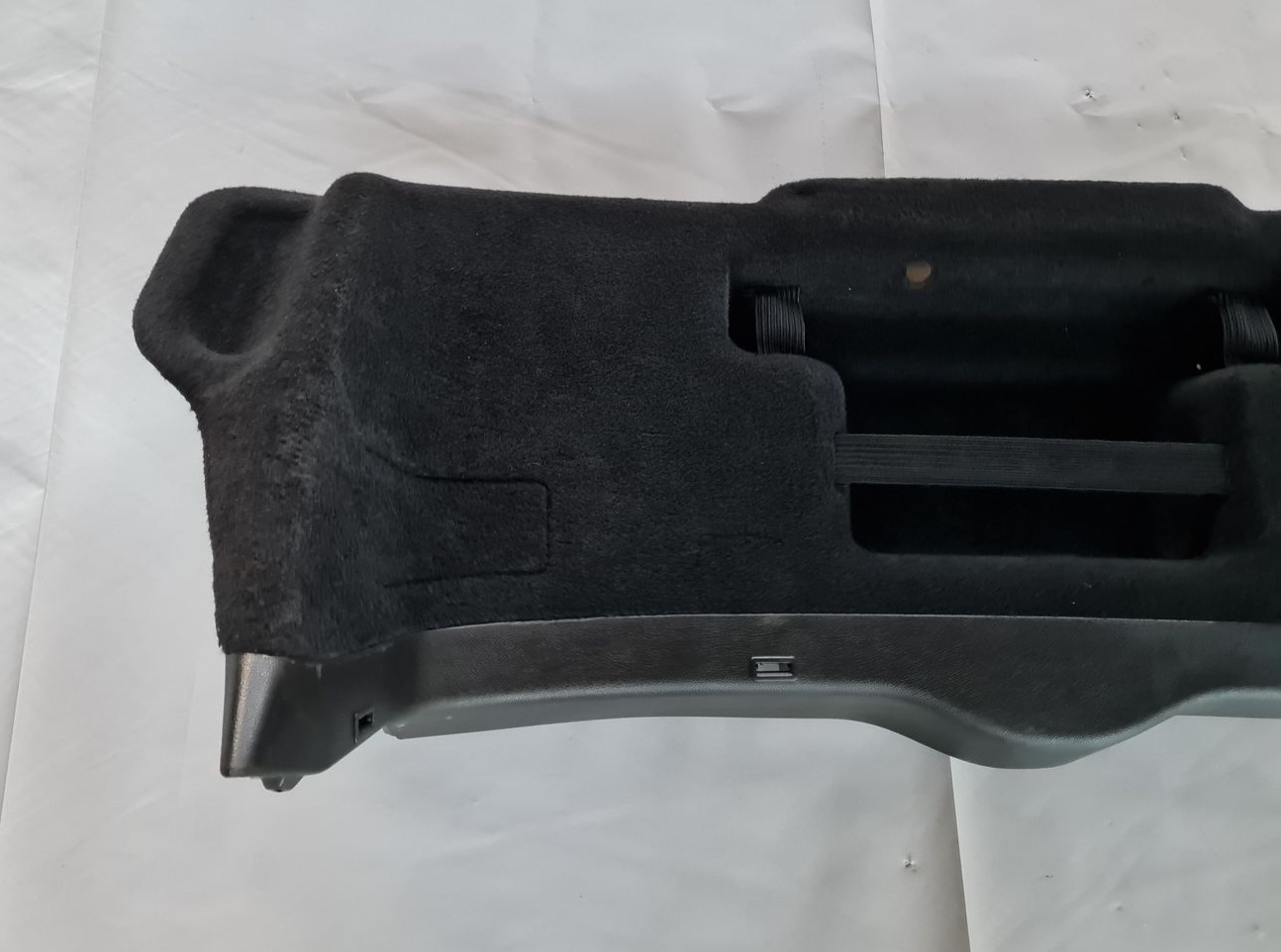 Bagāžnieka vāka liela apdare priekš OPEL INSIGNIA 2016