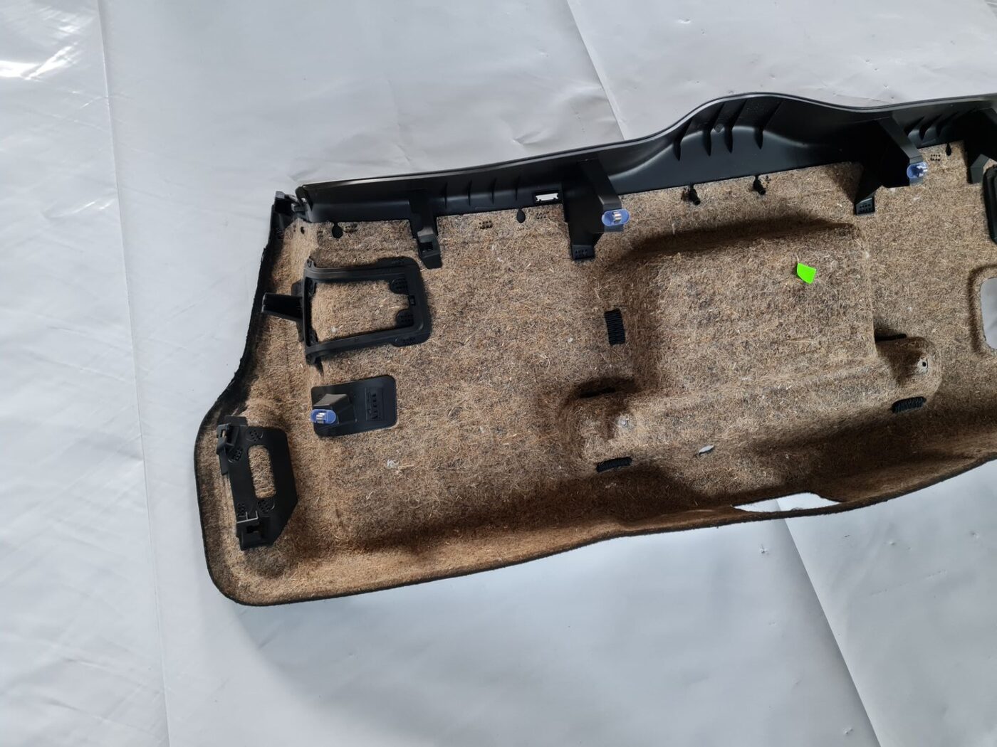 Bagāžnieka vāka liela apdare priekš OPEL INSIGNIA 2016