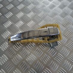 Aizmugurējais kreisais durvju rokturis priekš OPEL VECTRA C 2008