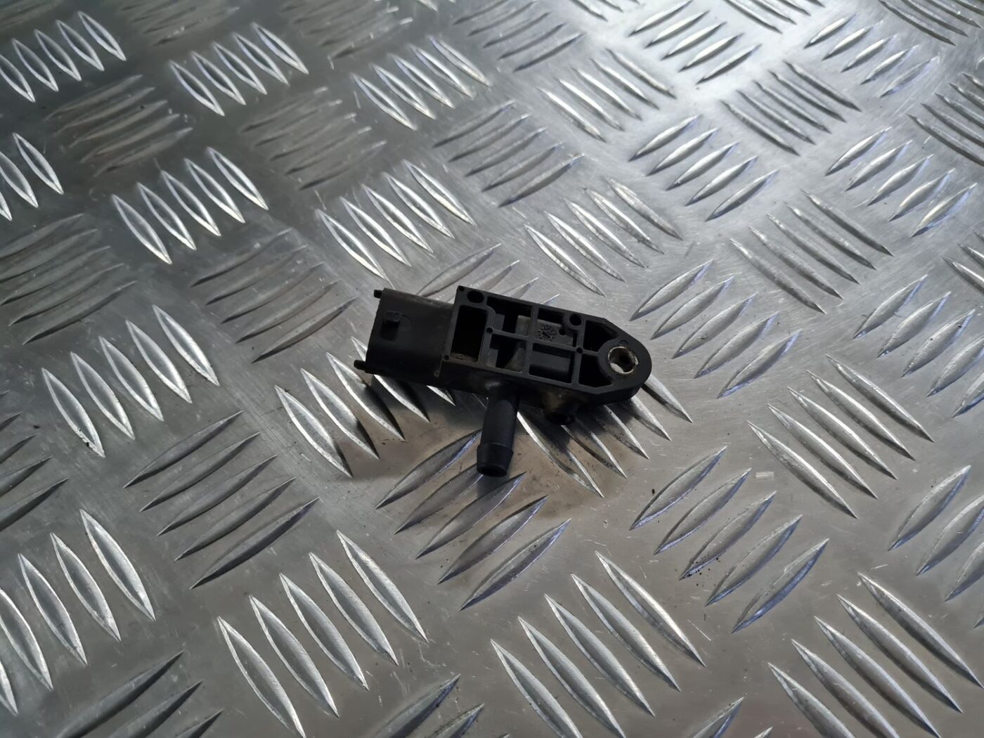 Izplūdes gāzu spiediena sensors priekš OPEL VECTRA C 2008