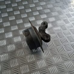 Dzinēja spilvens priekš OPEL VECTRA C 2008