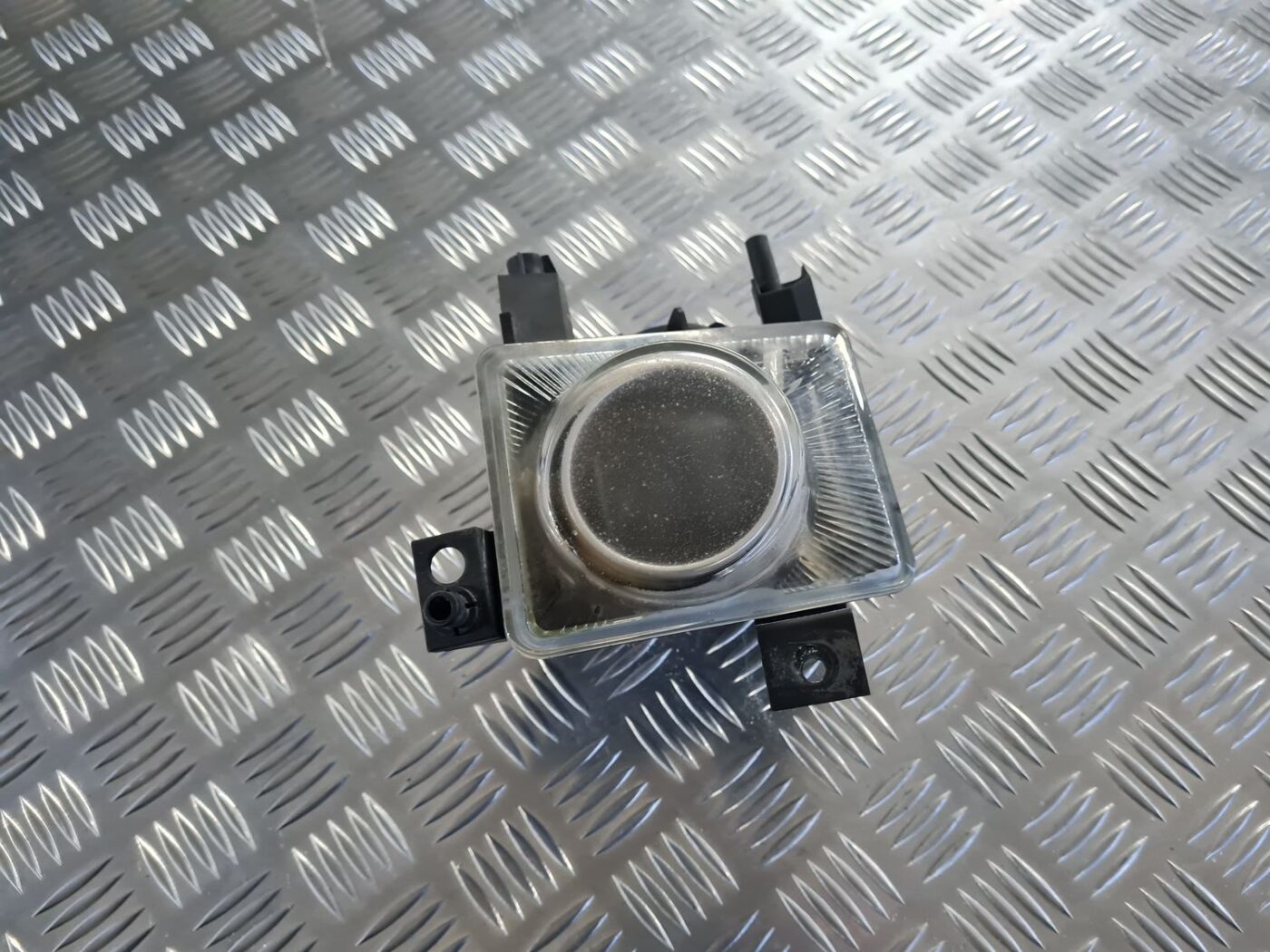 Miglas lukturis priekšā labajā pusē priekš OPEL VECTRA C 2008 2 Miglas lukturis priekšā labajā pusē priekš OPEL VECTRA C 2008