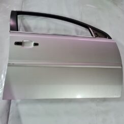 Priekšējās labās durvis priekš OPEL VECTRA C 2008