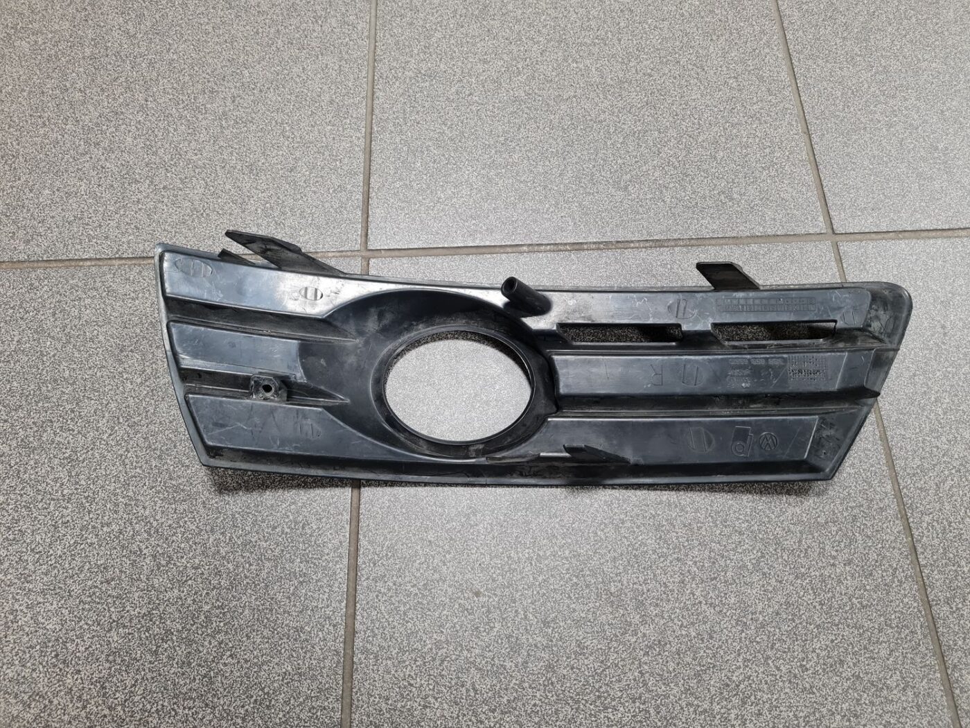 Miglas luktura reste, pa labi priekš VW PASSAT CC 2009 7 Miglas luktura reste, pa labi priekš VW PASSAT CC 2009