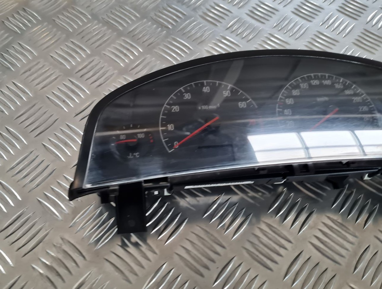 Spidometrs priekš OPEL VECTRA C 2002
