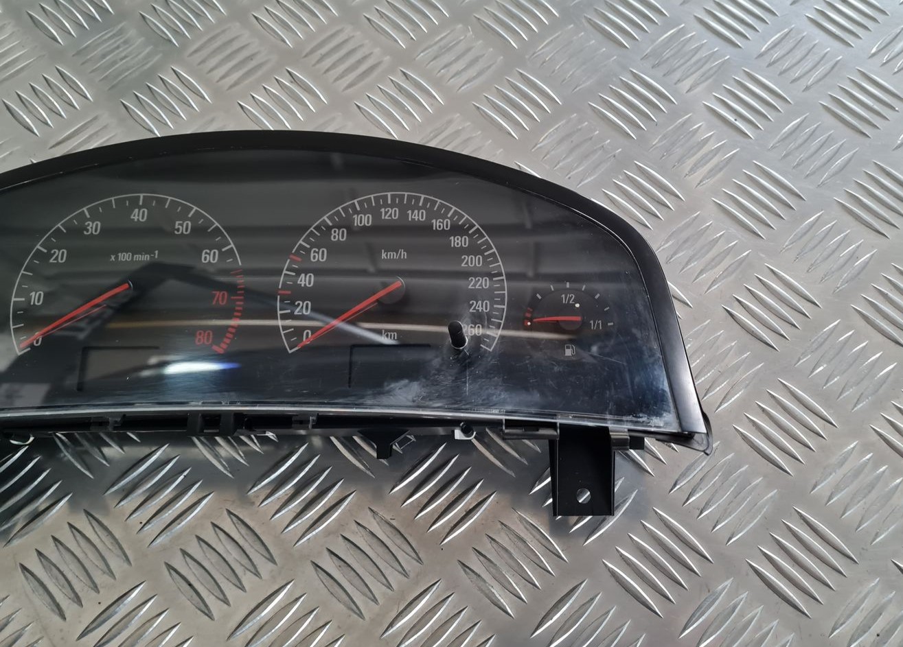 Spidometrs priekš OPEL VECTRA C 2002