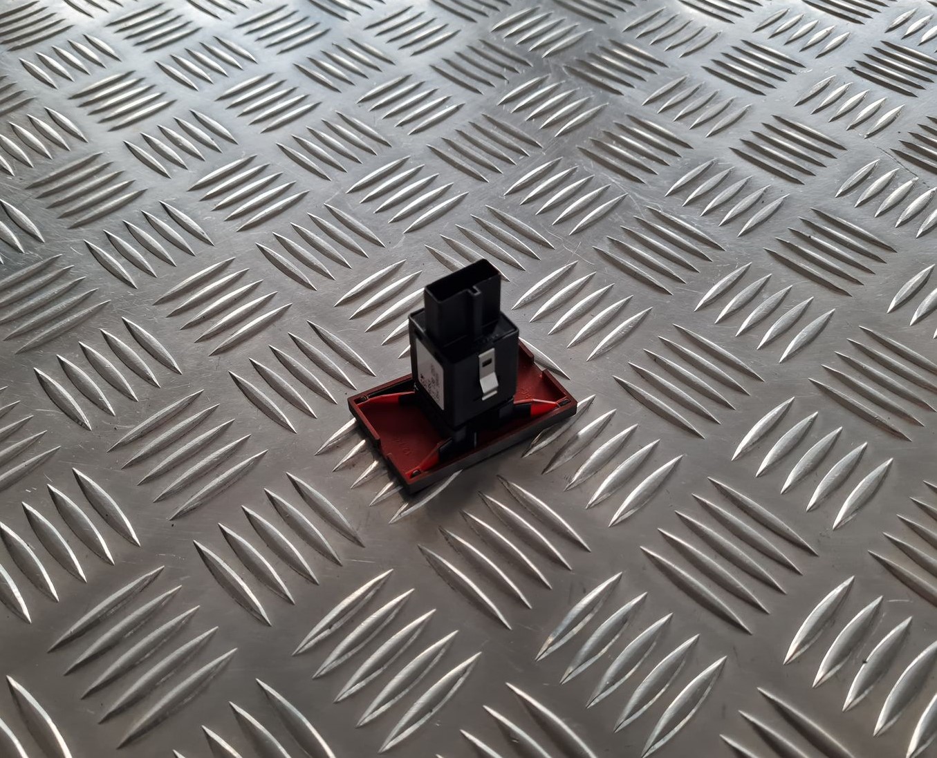 Trauksmes poga priekš OPEL VECTRA C 2002 4 Trauksmes poga priekš OPEL VECTRA C 2002