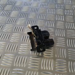 Bagāžnieka vāka slēdzene priekš VW GOLF IV 1999