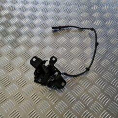 Pārsega slēdzene priekš VW GOLF IV 1999