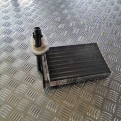 Apsildes sistēmas radiators priekš VW GOLF IV 1999
