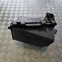 Gaisa filtra korpuss priekš VW GOLF IV 1999