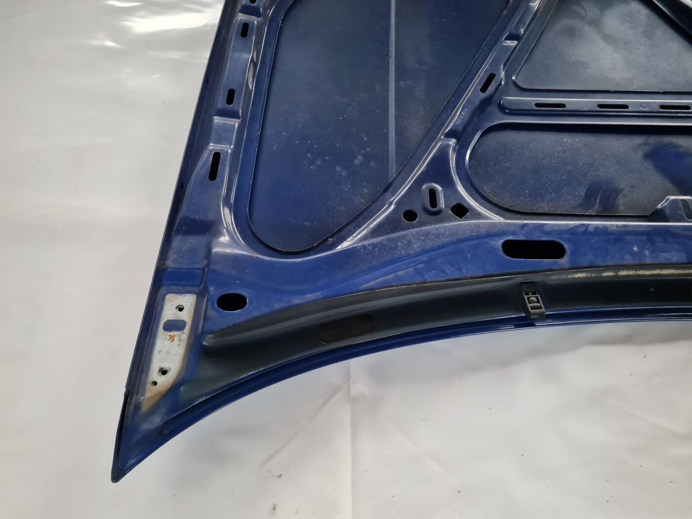 Pārsegs priekš VW GOLF IV 1999 4 Pārsegs priekš VW GOLF IV 1999